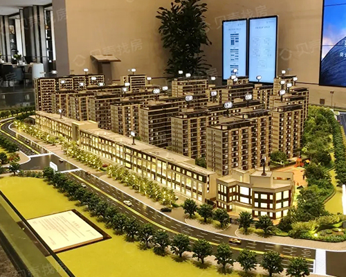 ���(y��ng)�к���(r��n)ɽ���ۘ�̎